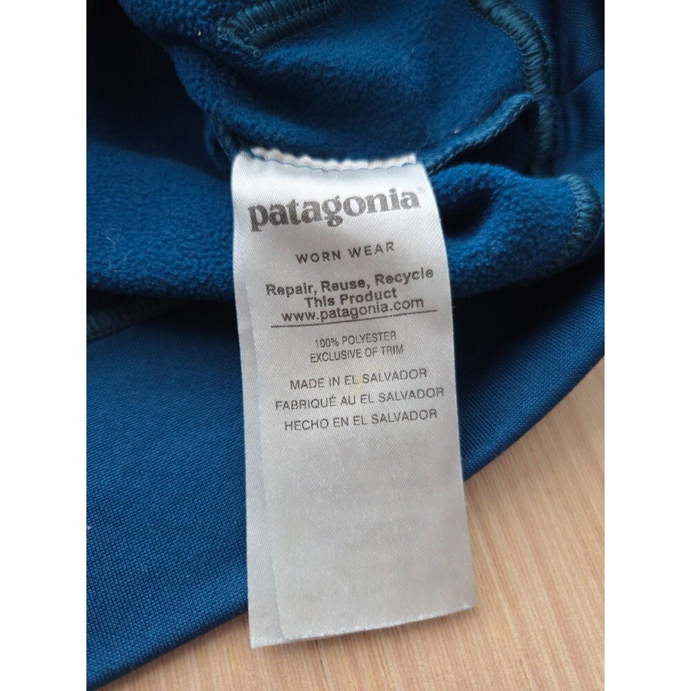 Patagonia Hoodie Shop Sticker PolyCycle Men's S Blue Sweatshirt 39518 *Read* - Picture 4 of 6